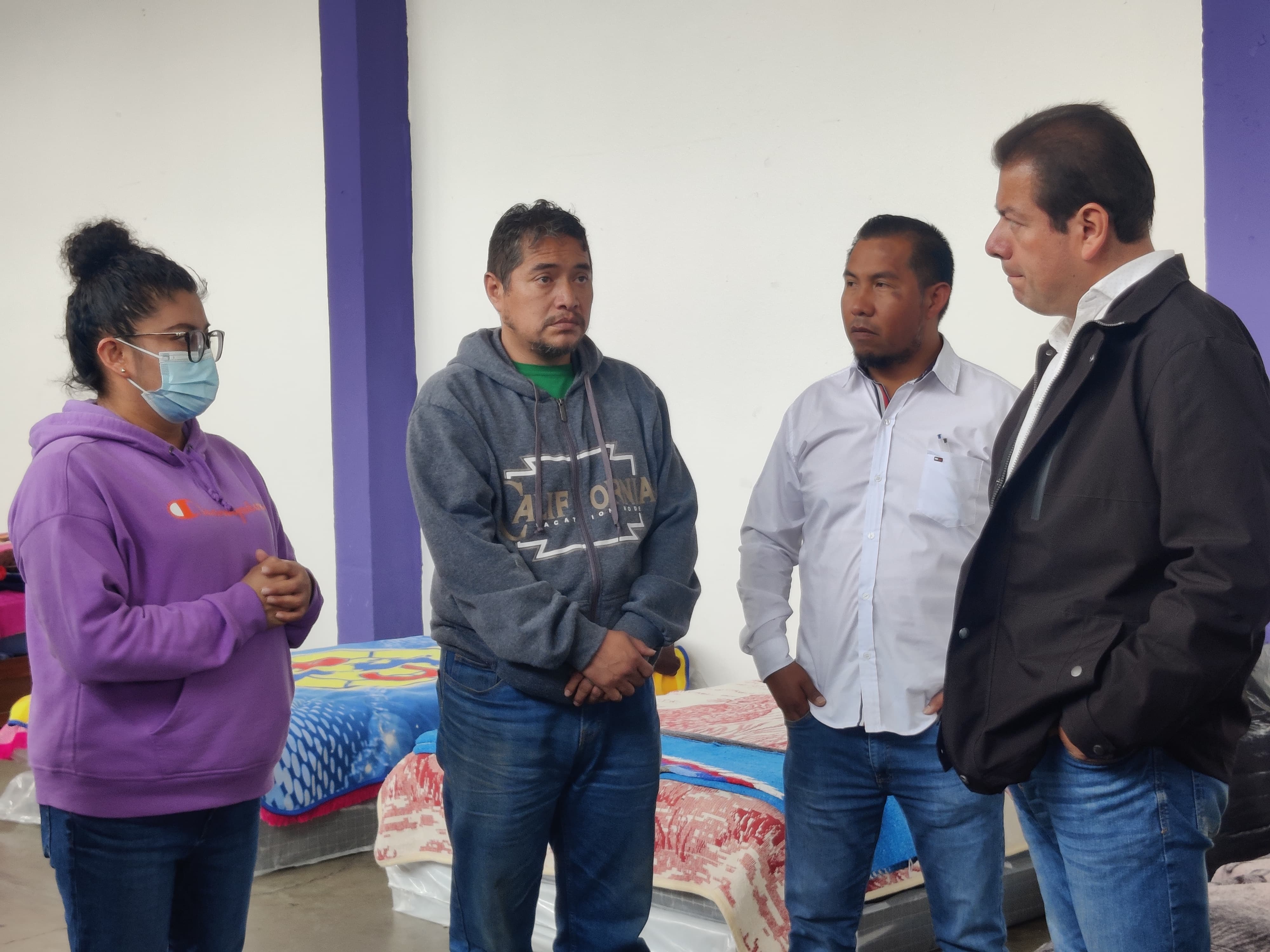 Alcaldía continúa apoyando a damnificados de El Llanito